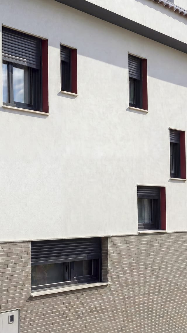 Vivienda entre medianeras en Villanueva del Pardillo — imagen 3 de 6
