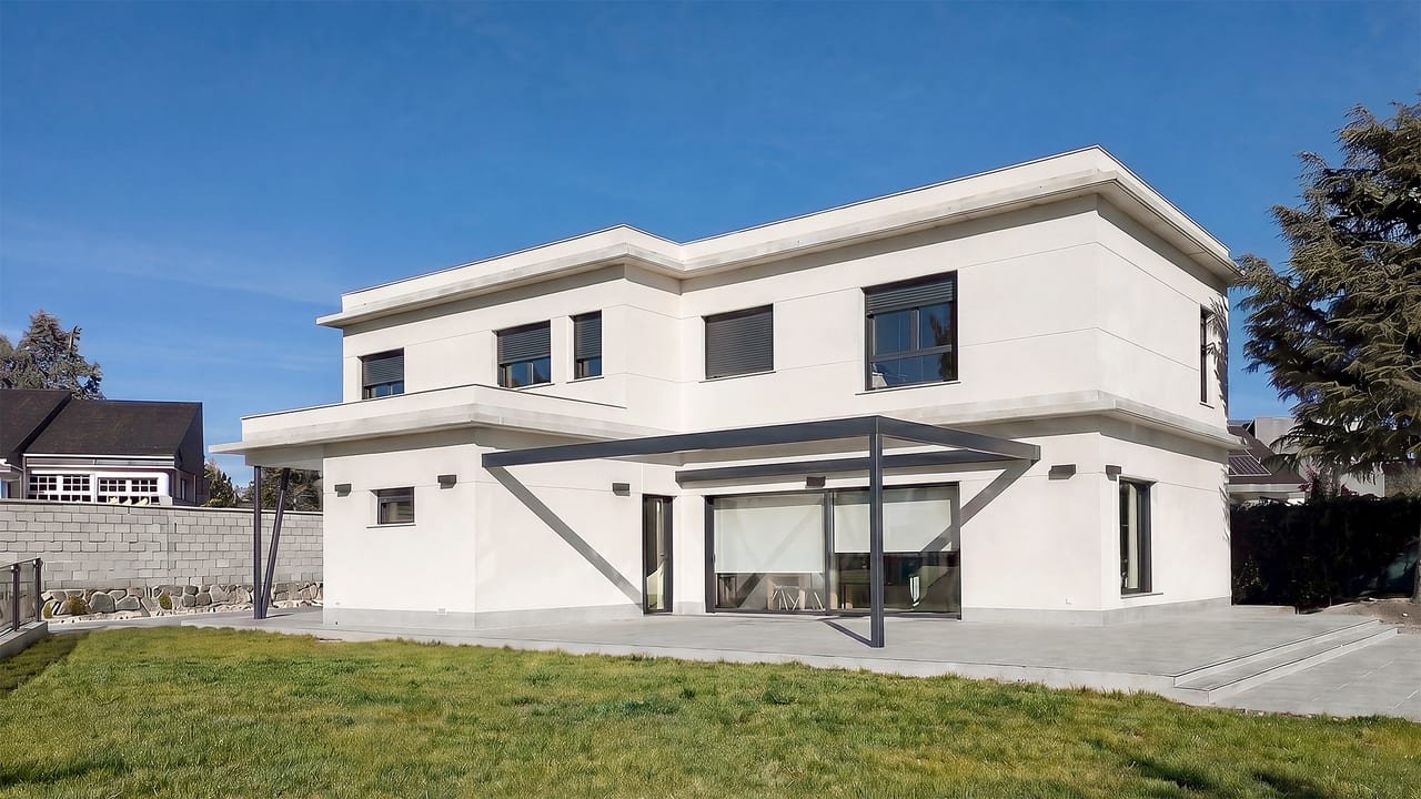 Vivienda con piscina en Las Rozas — fotografía del proyecto